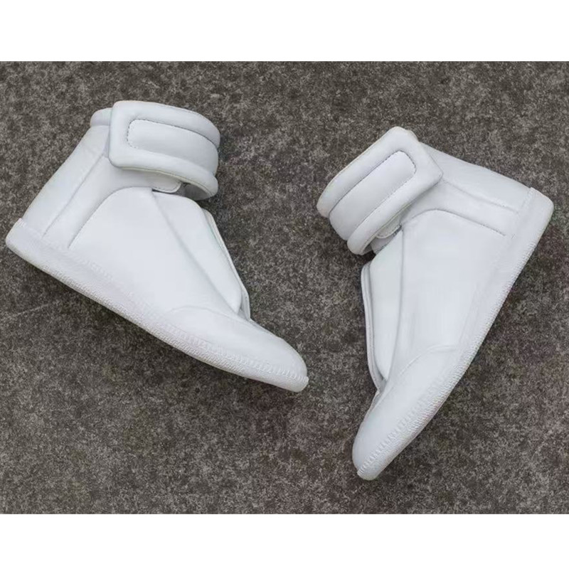 Kadınlar İçin Fütüristik, Giym - Leather Sneaker Care Kit incelemesi ve fiyatı